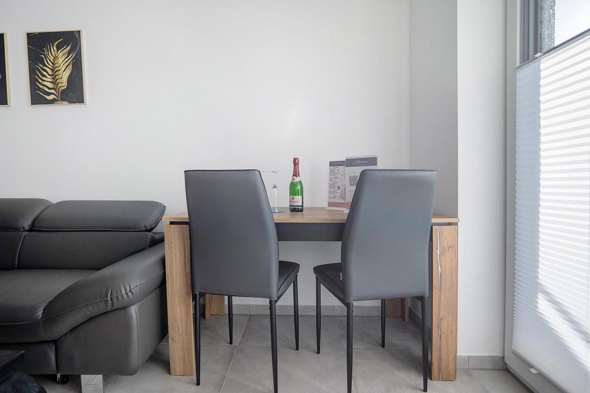 Neubau Ferienwohnung Mit Balkon Gronau  Eksteriør bilde